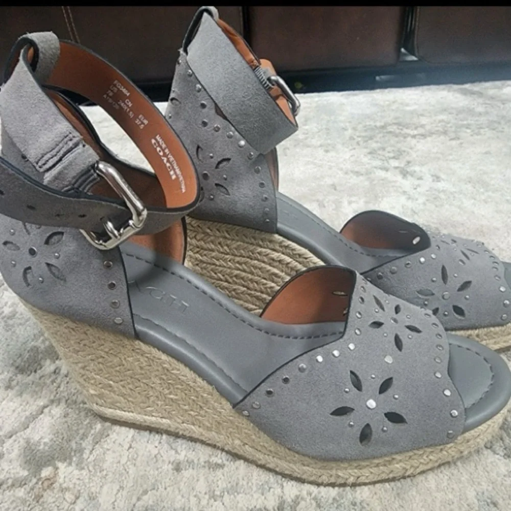 COACH Kelsi Suede wedges - Picture 1 of 7